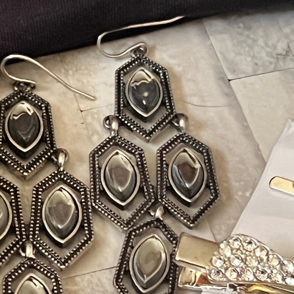 Test - Picture 3 of 5